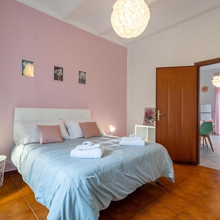 La Verde Rosa - Casa Vacanze A Due Passi Dal Lago Marta Buitenkant foto