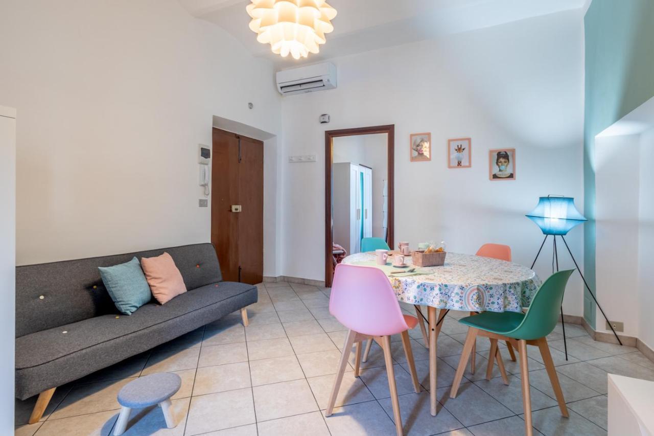 La Verde Rosa - Casa Vacanze A Due Passi Dal Lago Marta Buitenkant foto