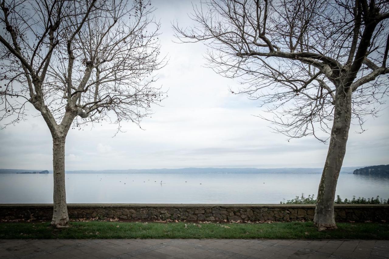 La Verde Rosa - Casa Vacanze A Due Passi Dal Lago Marta Buitenkant foto