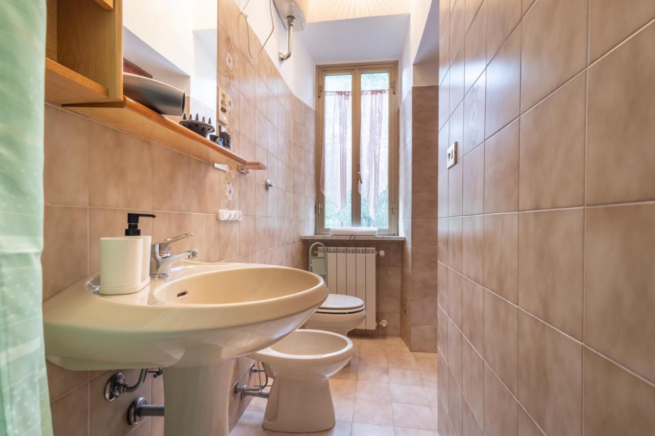 La Verde Rosa - Casa Vacanze A Due Passi Dal Lago Marta Buitenkant foto